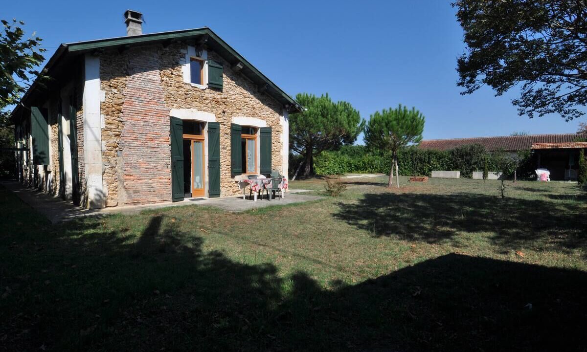 Photo of Outdoor in Carcen-Ponson