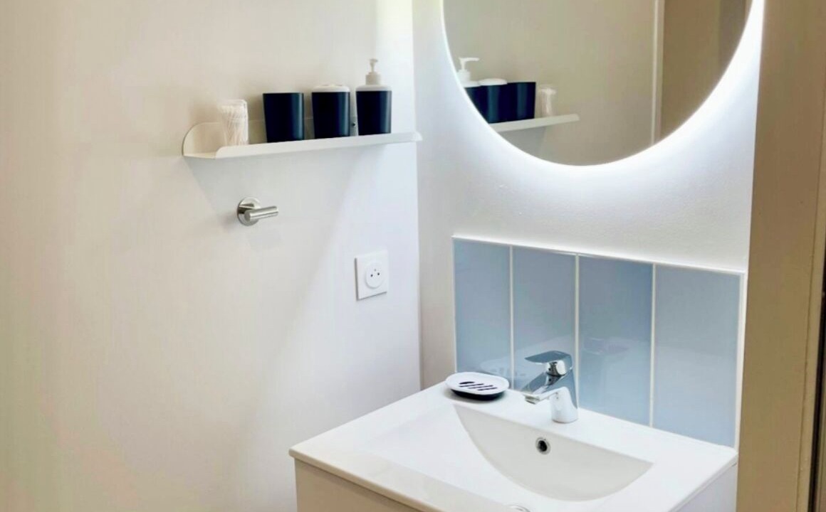 Photo of Bathroom in Boyardville