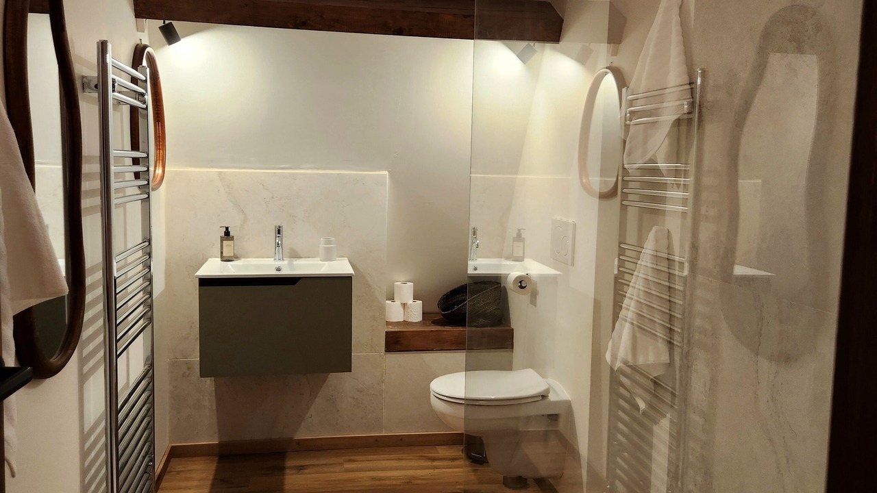 Photo of Bathroom in Castelnaud-la-Chapelle