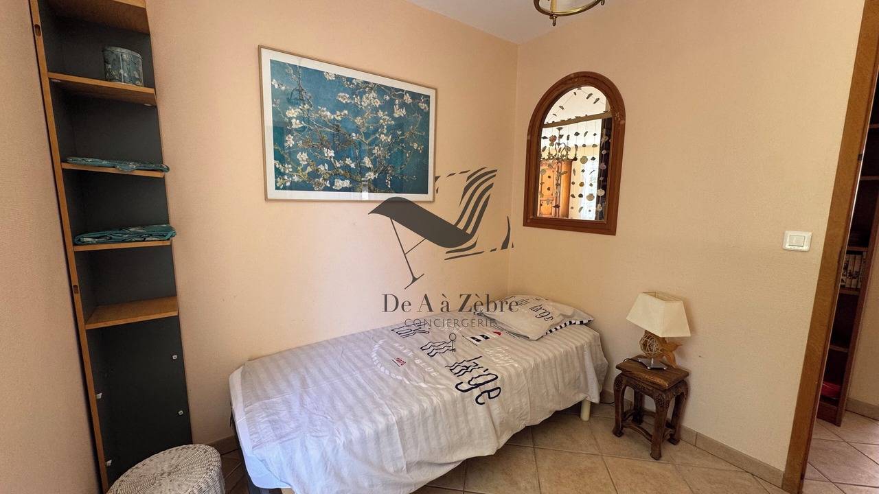 Photo of Bedroom in Fouras