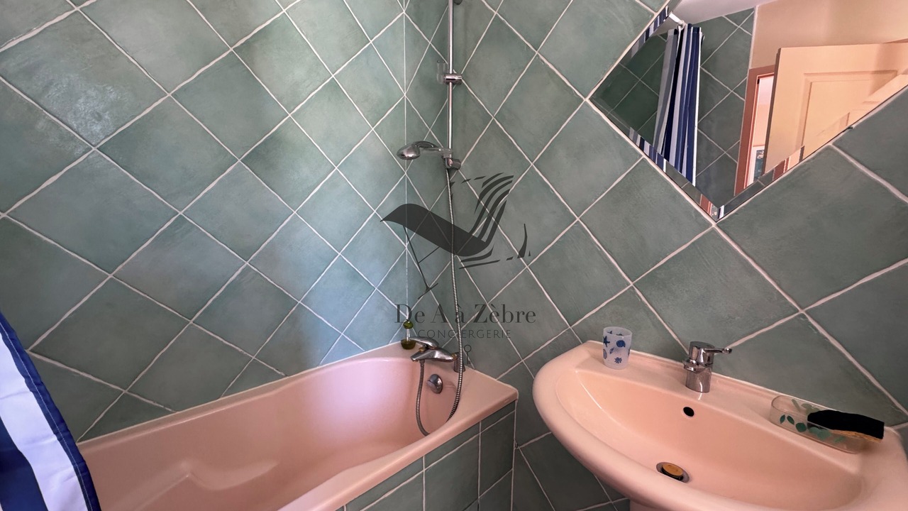 Photo of Bathroom in Fouras