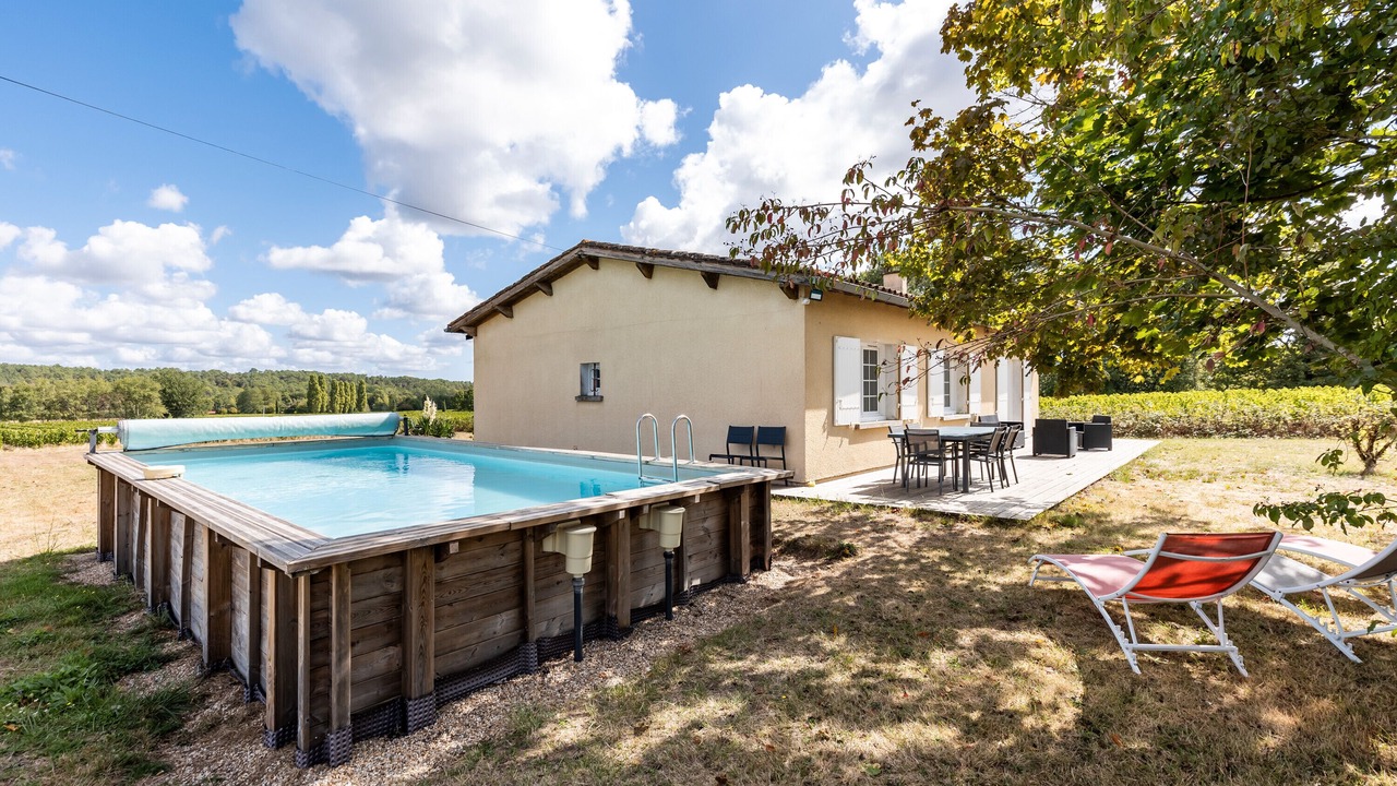 Photo of Outdoor in Les Salles-De-Castillon