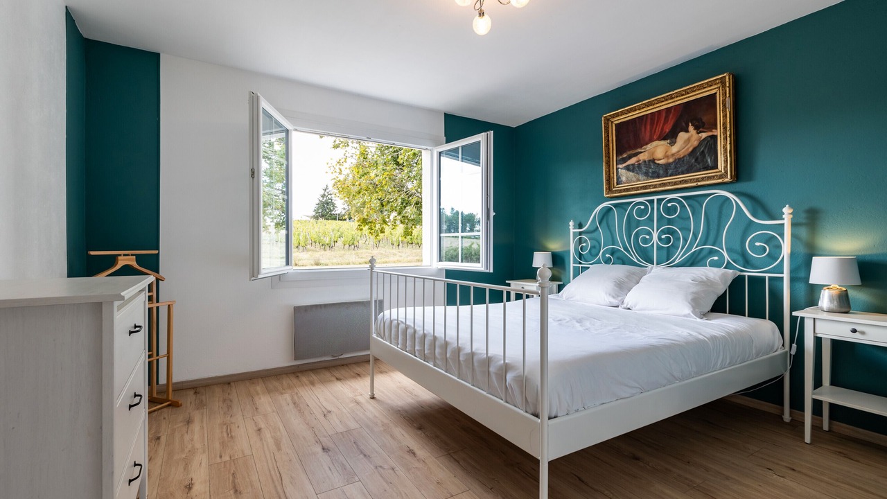 Photo of Bedroom in Les Salles-De-Castillon