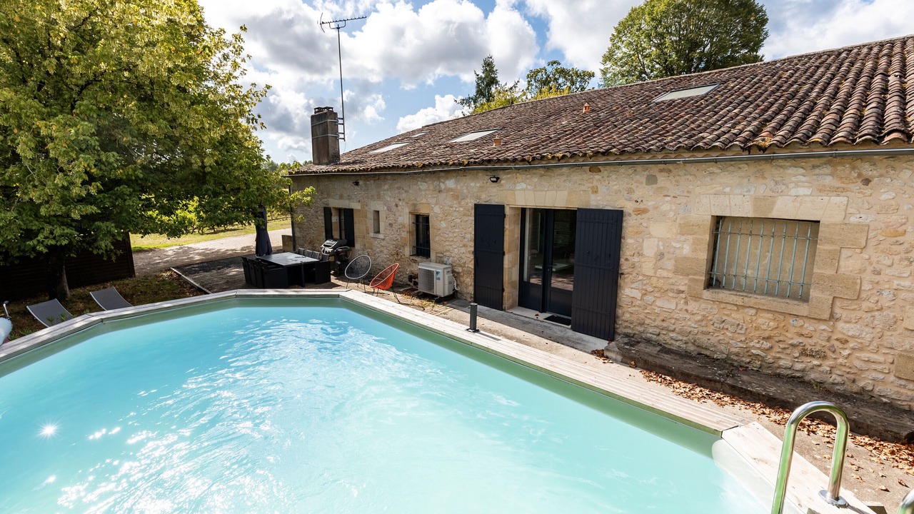 Photo of Outdoor in Les Salles-De-Castillon