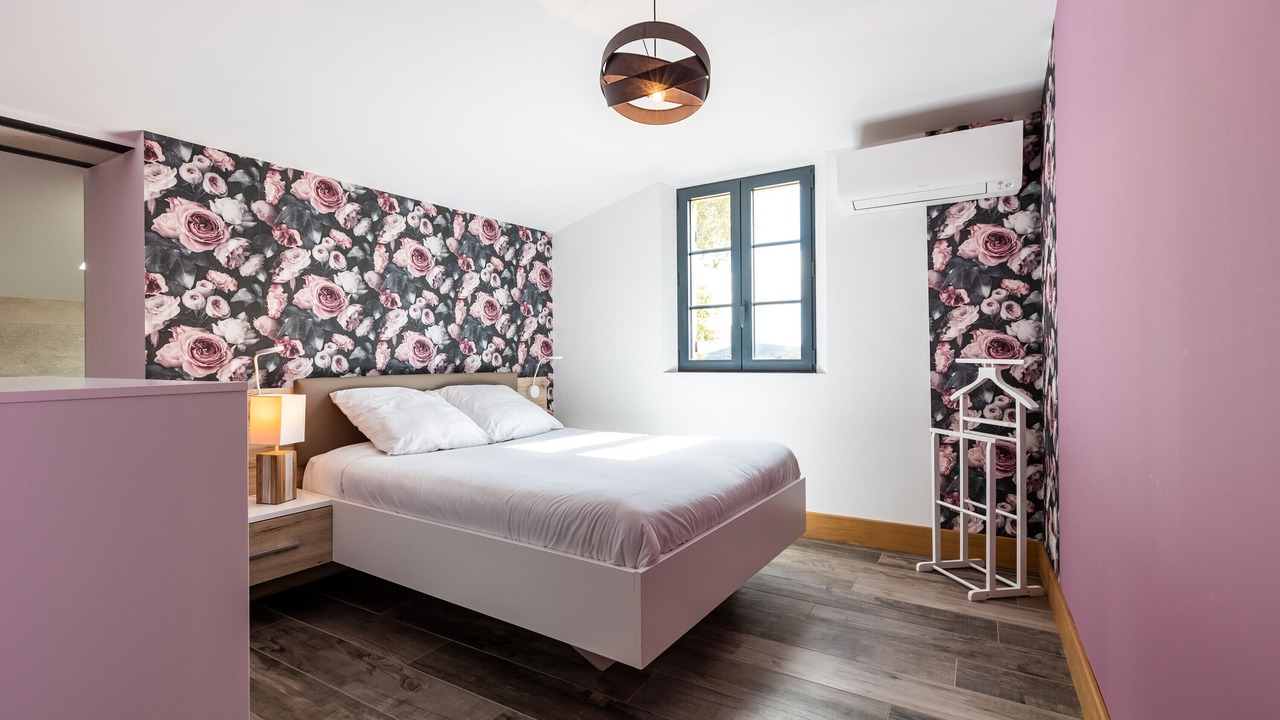 Photo of Bedroom in Les Salles-De-Castillon