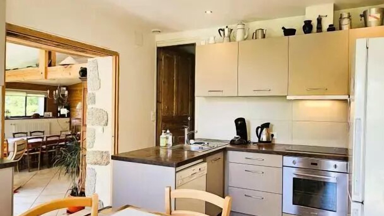 Photo of Kitchen in Combressol