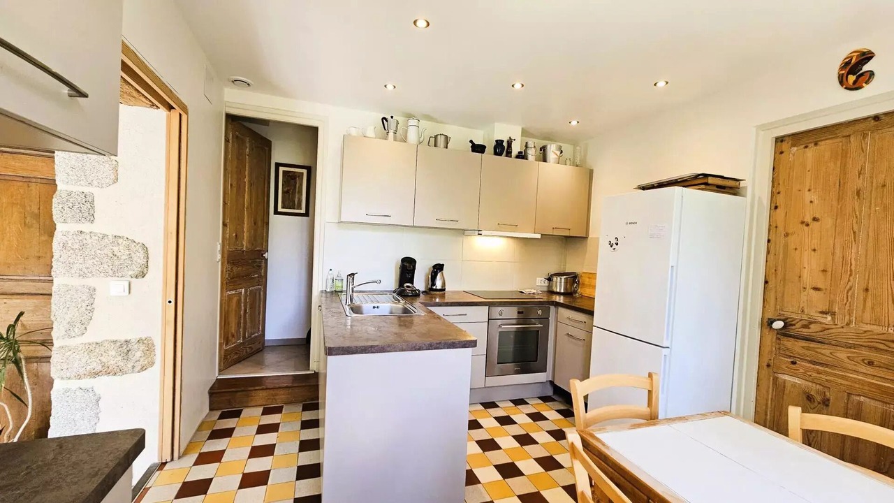 Photo of Kitchen in Combressol