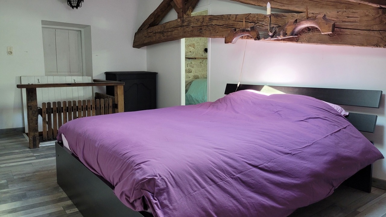 Photo of Bedroom in Saint-Martin-de-Gurson