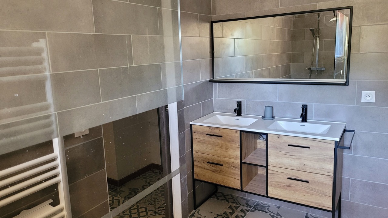 Photo of Bathroom in Saint-Martin-de-Gurson