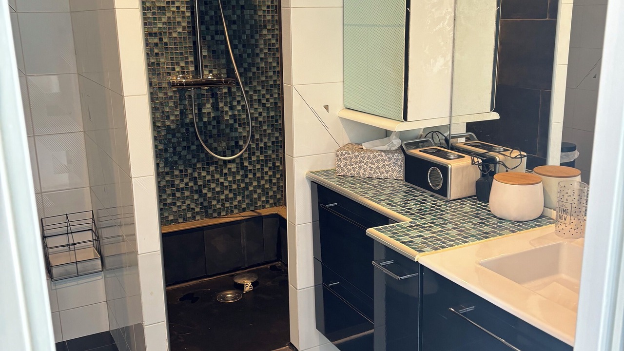 Photo of Bathroom in La Rochelle