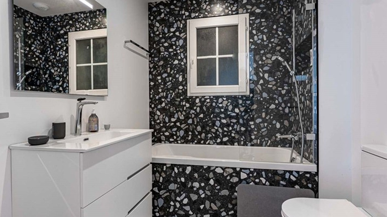 Photo of Bathroom in Ars-en-Re