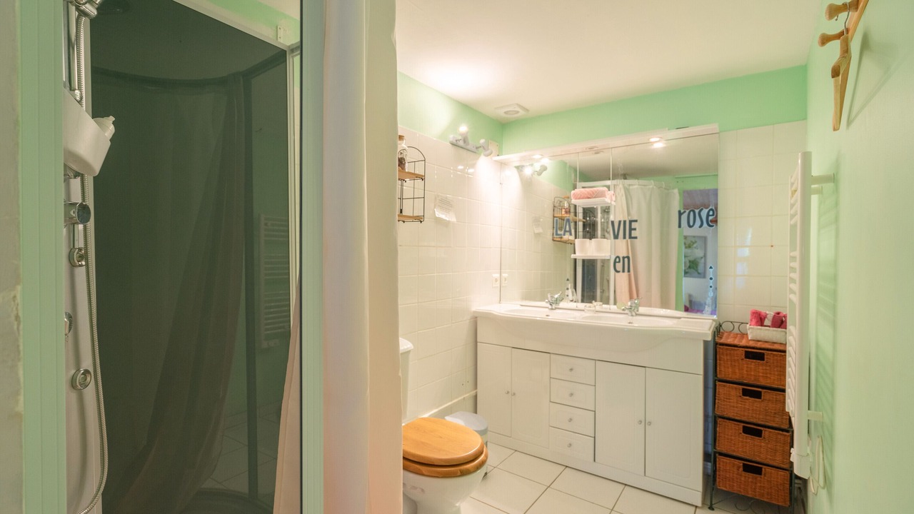 Photo of Bathroom in Marennes