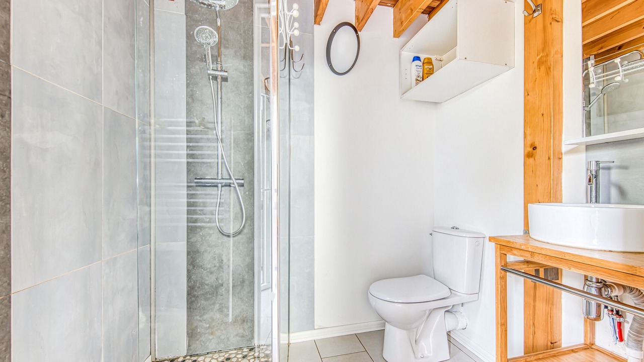 Photo of Bathroom in Baron