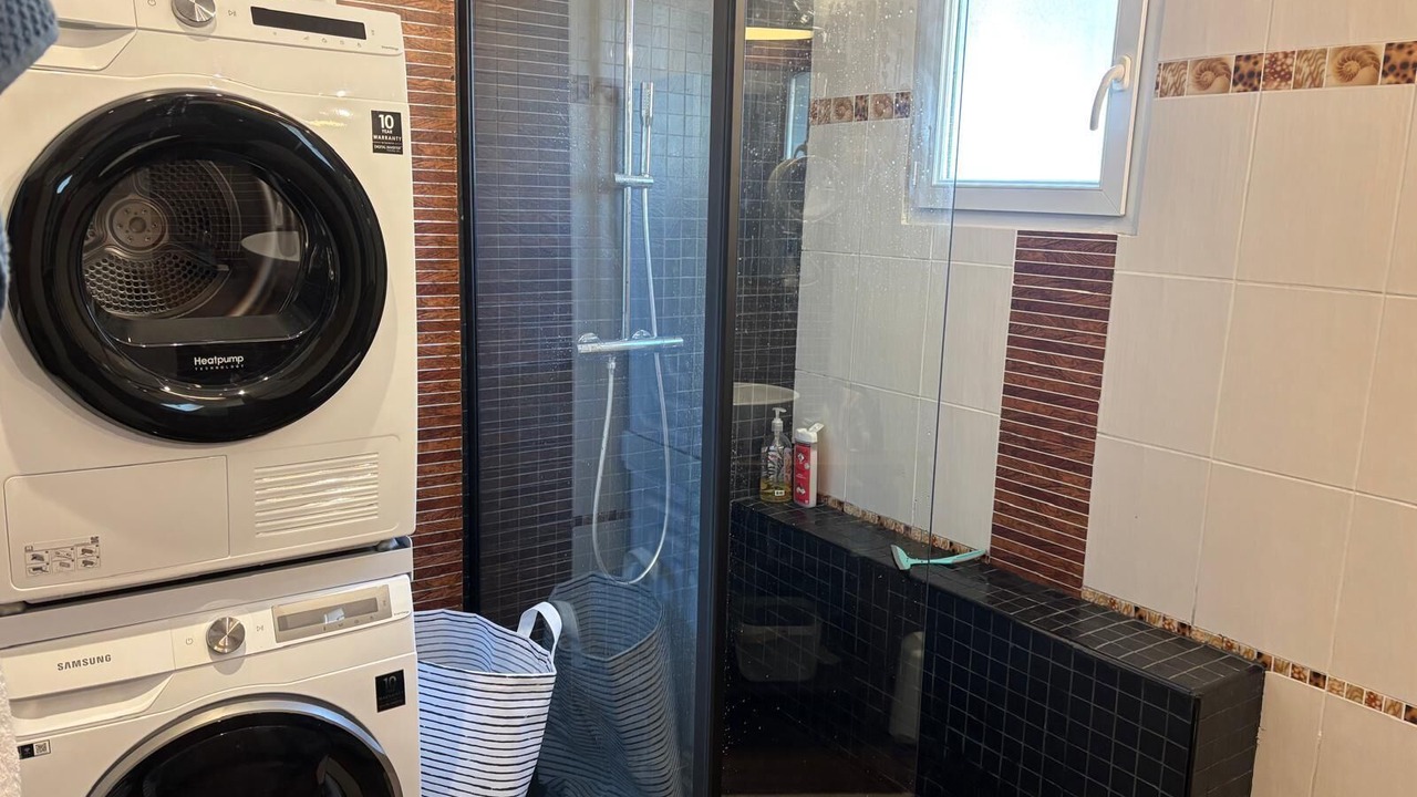 Photo of Bathroom in Le Pharo