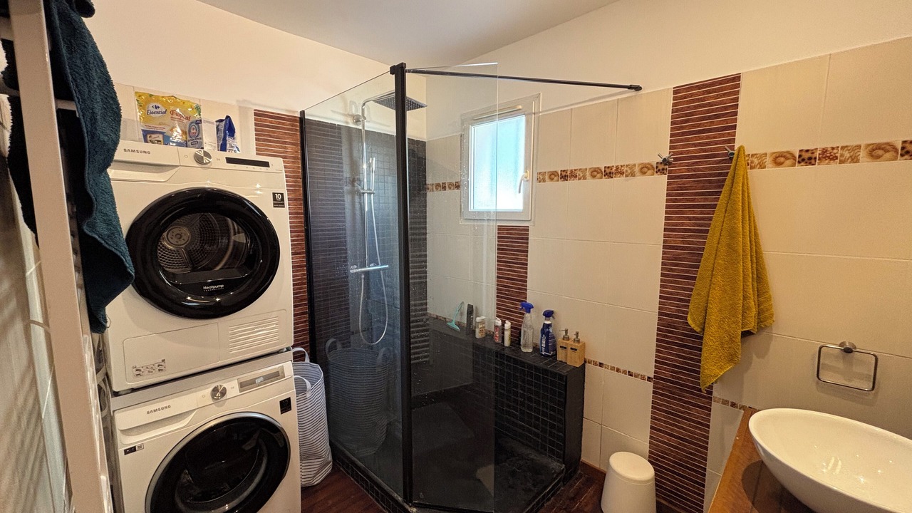 Photo of Bathroom in Le Pharo