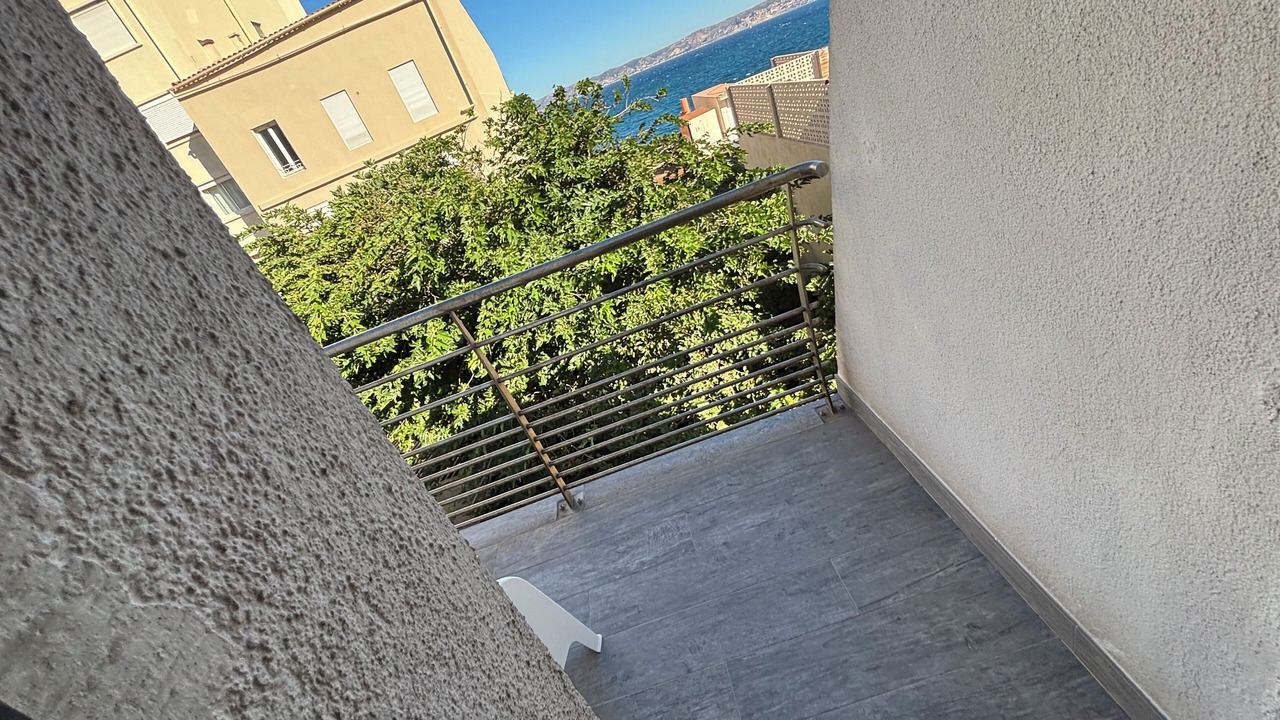 Photo of Outdoor in Le Pharo