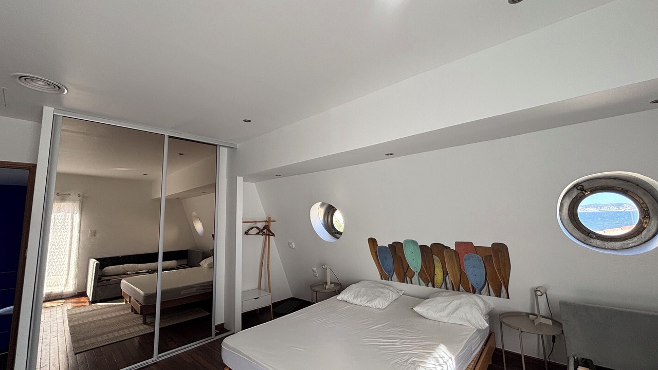 Photo of Bedroom in Le Pharo