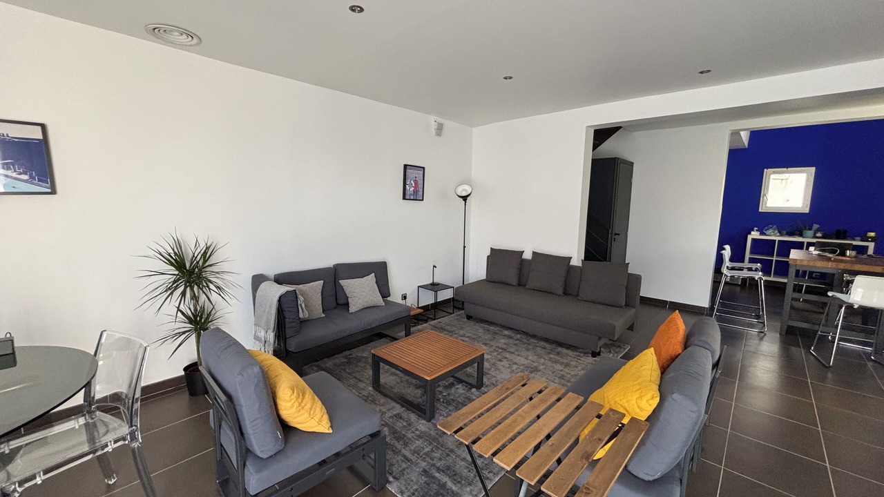Photo of Livingroom in Le Pharo
