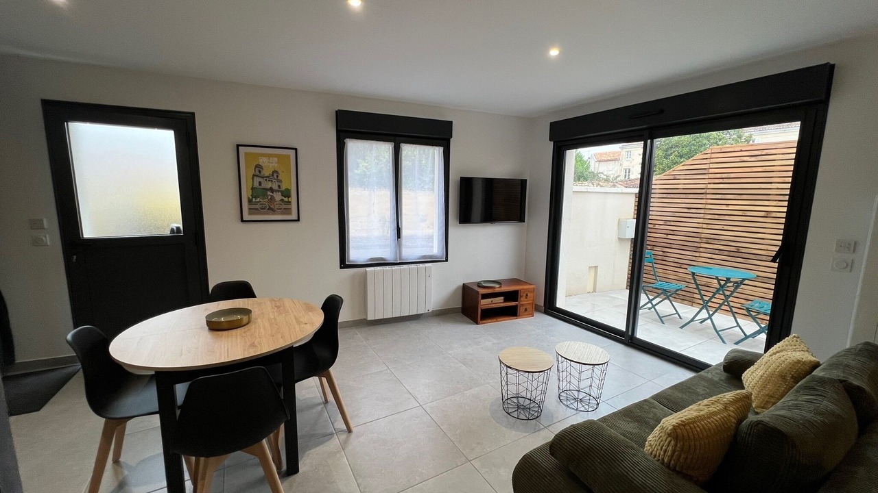 Photo of Livingroom in Saint-Jean-d'Angely