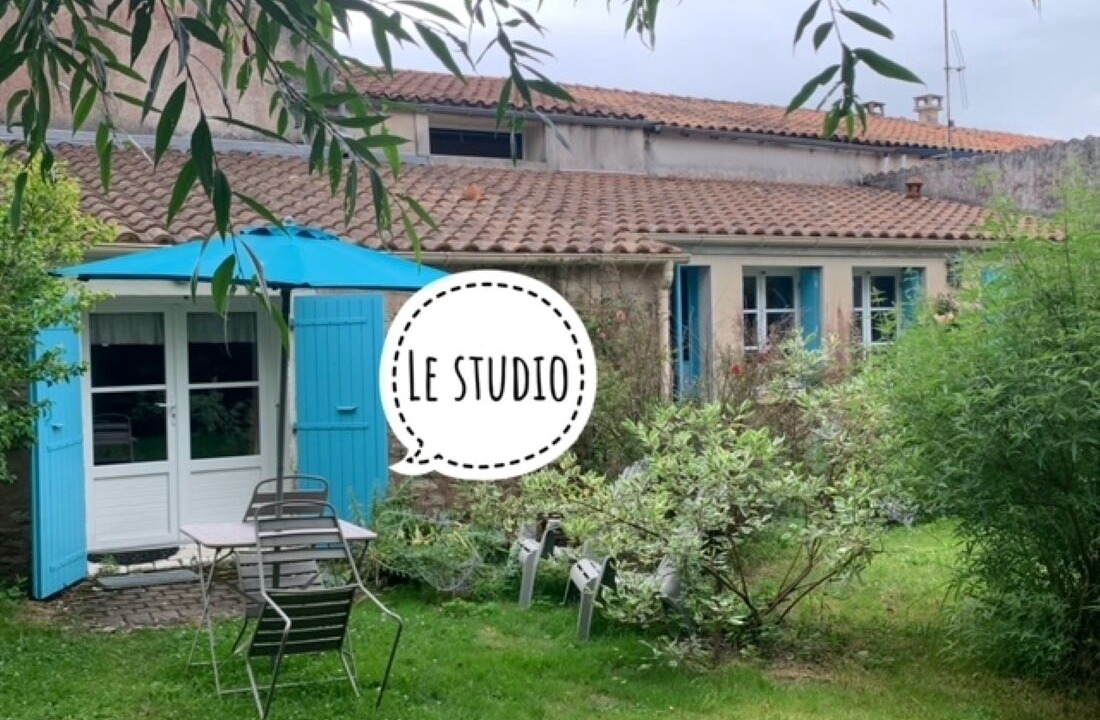 Photo of Outdoor in Beaugeay