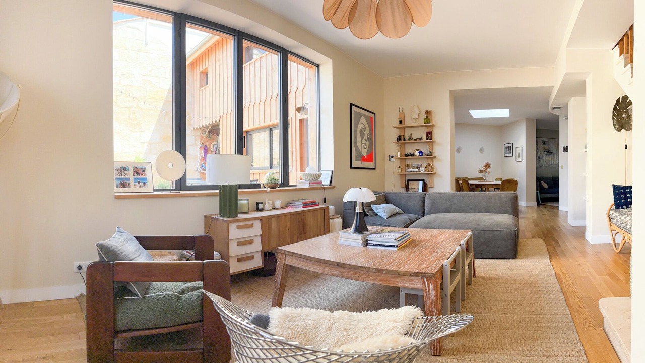 Photo of Livingroom in Saint Seurin - Fondaudege