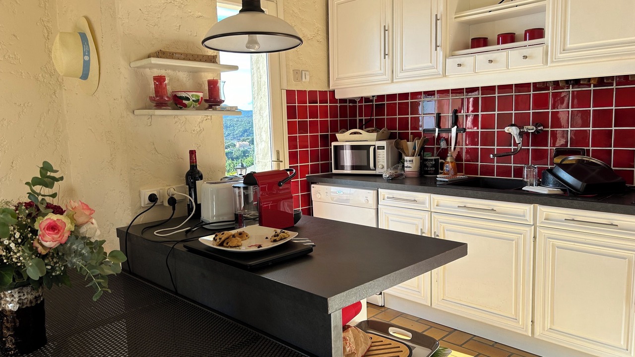 Photo of Kitchen in Les Issambres