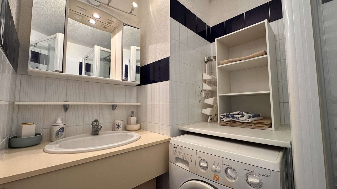 Photo of Bathroom in Boyardville
