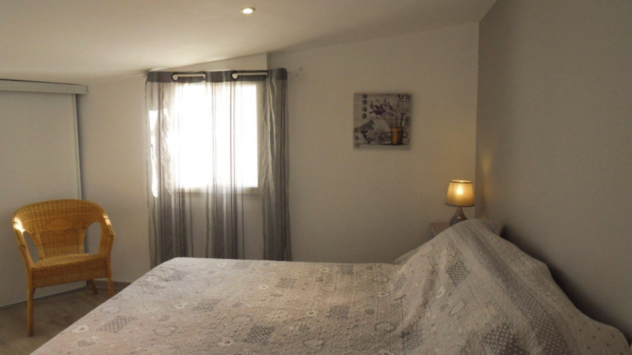 Photo of Bedroom in Greoux-les-Bains