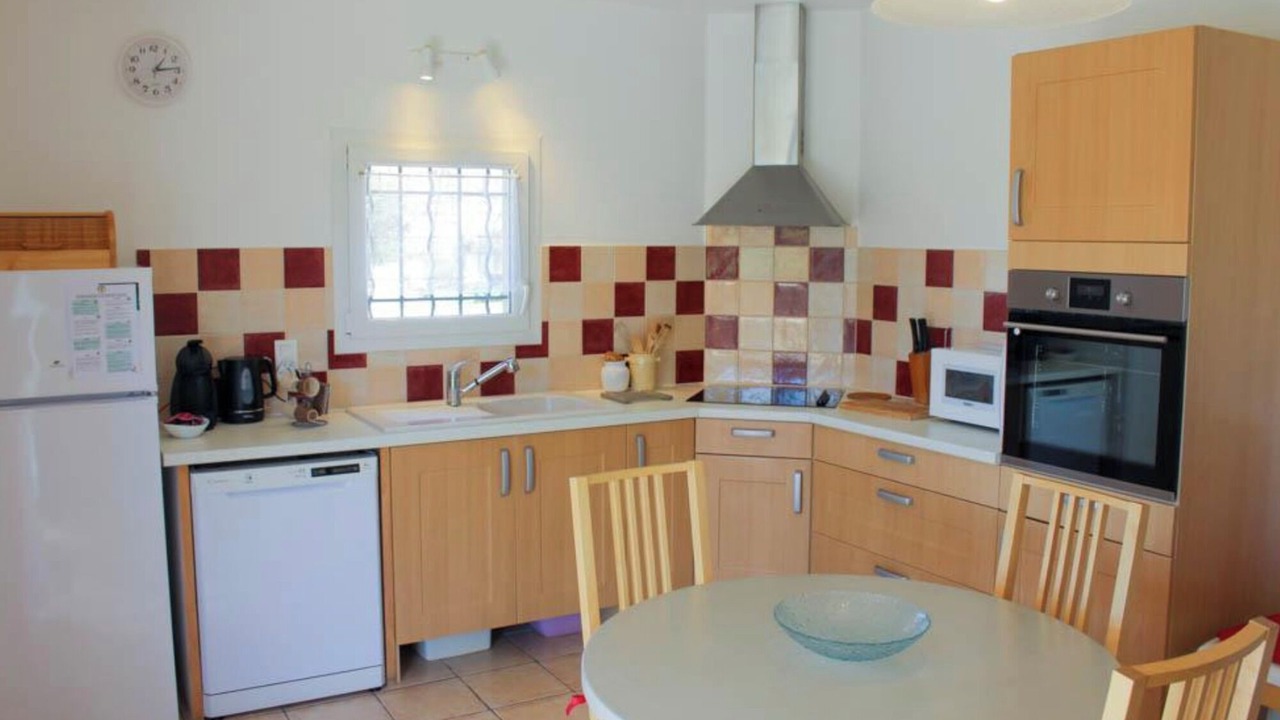 Photo of Kitchen in Greoux-les-Bains