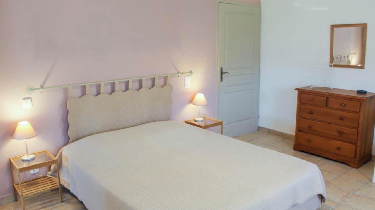 Photo of Bedroom in Greoux-les-Bains