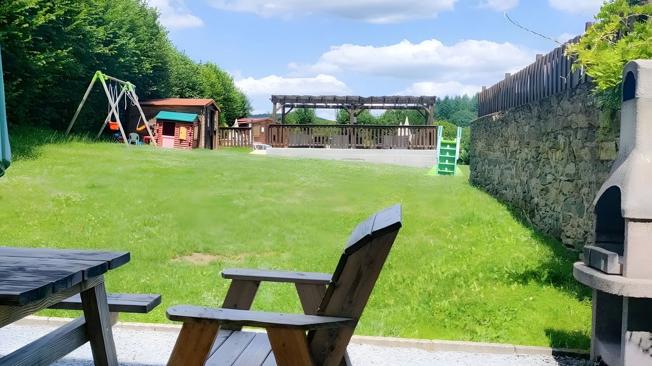 Photo of Outdoor in Janaillat