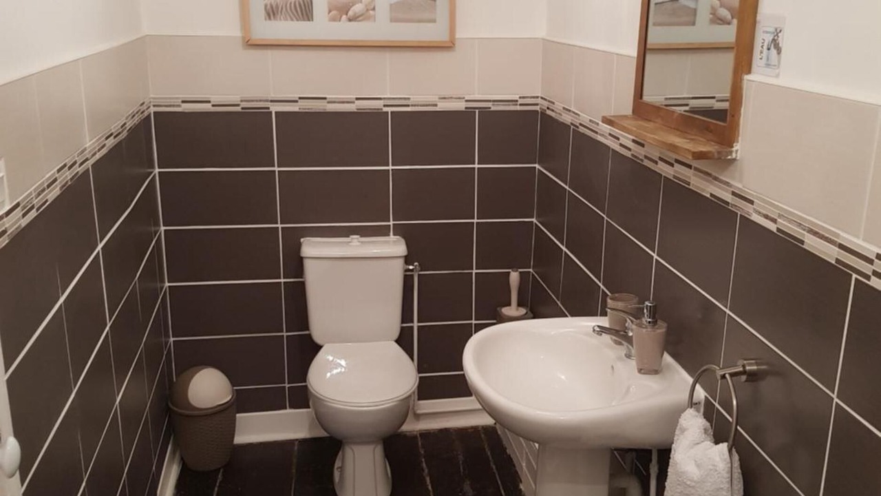 Photo of Bathroom in Janaillat