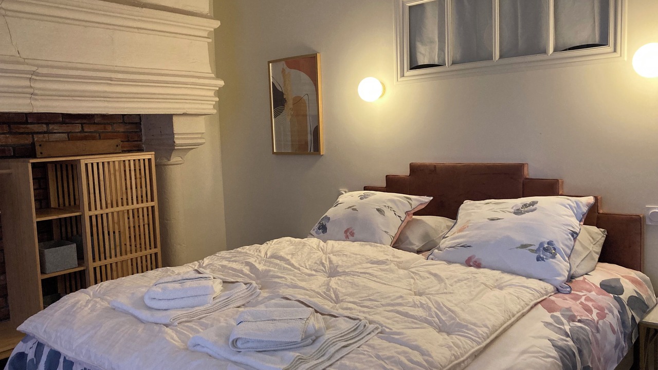 Photo of Bedroom in Saint-Loup-Lamaire