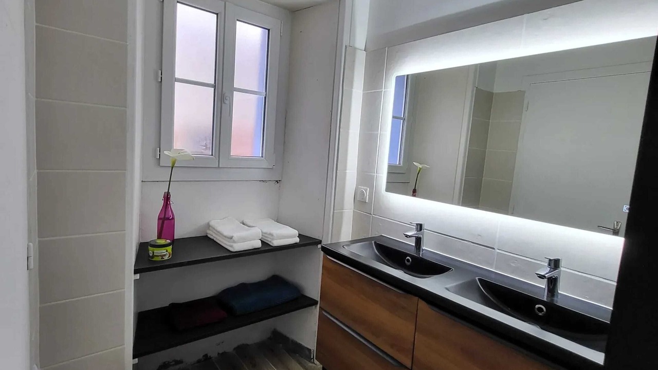 Photo of Bathroom in Floirac