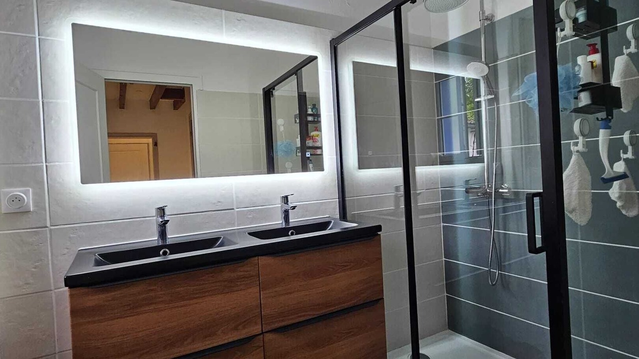 Photo of Bathroom in Floirac