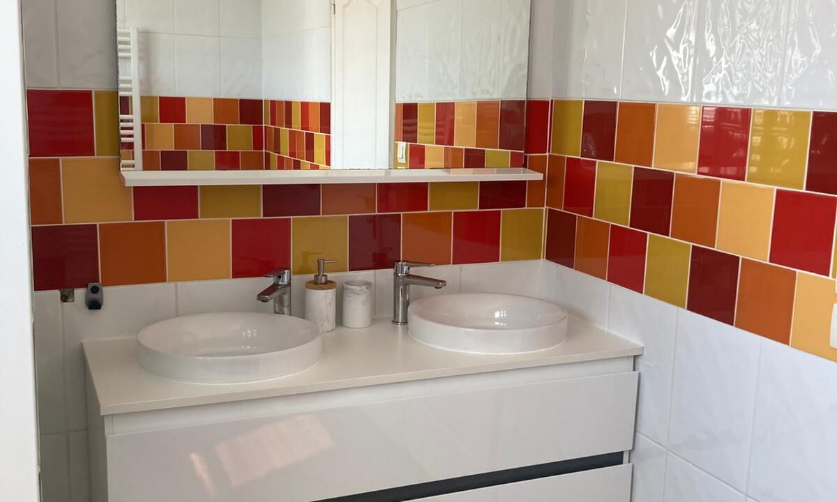Photo of Bathroom in Lavoux
