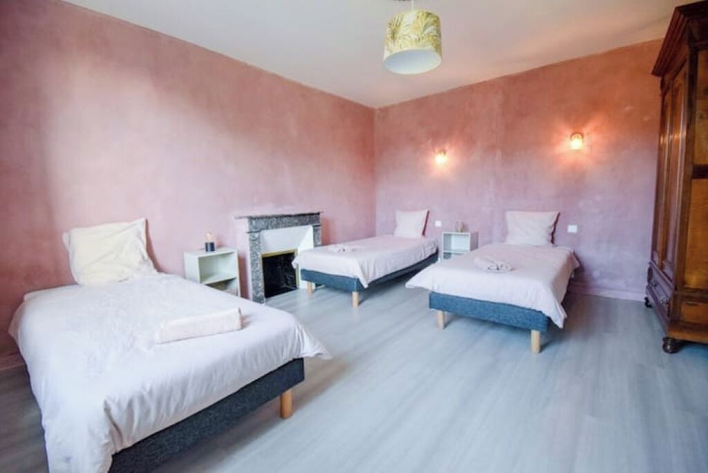 Photo of Bedroom in Sabres