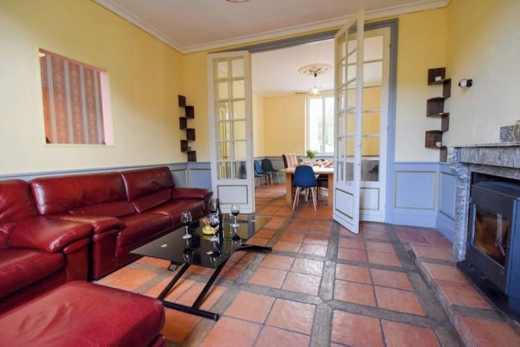 Photo of Livingroom in Sabres