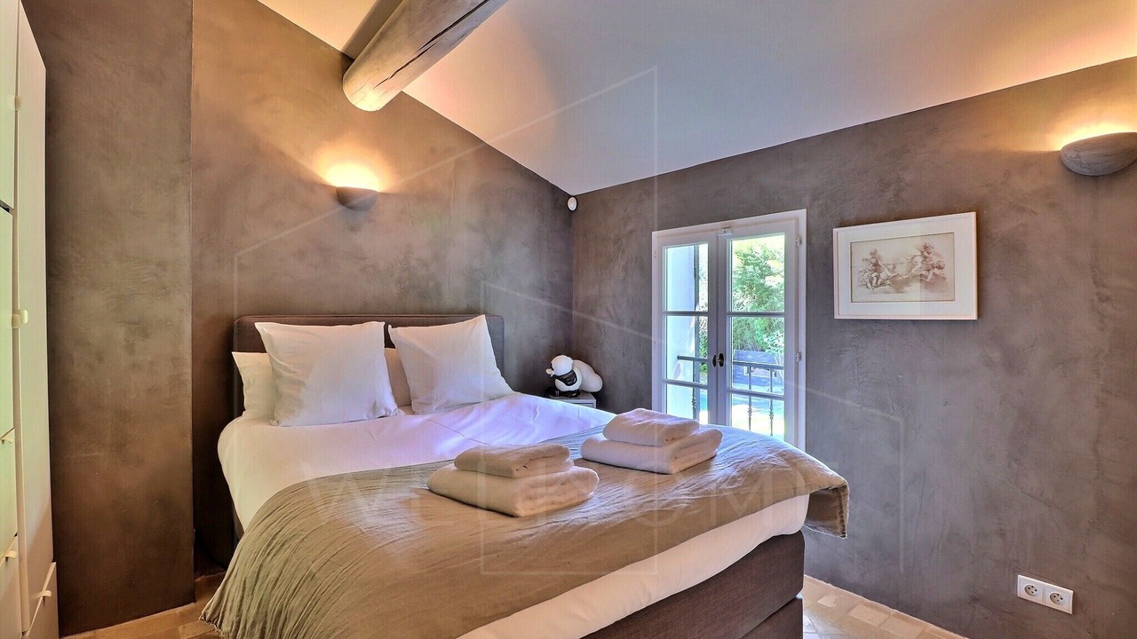 Photo of Bedroom in Ventabren