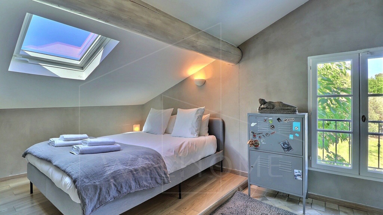 Photo of Bedroom in Ventabren