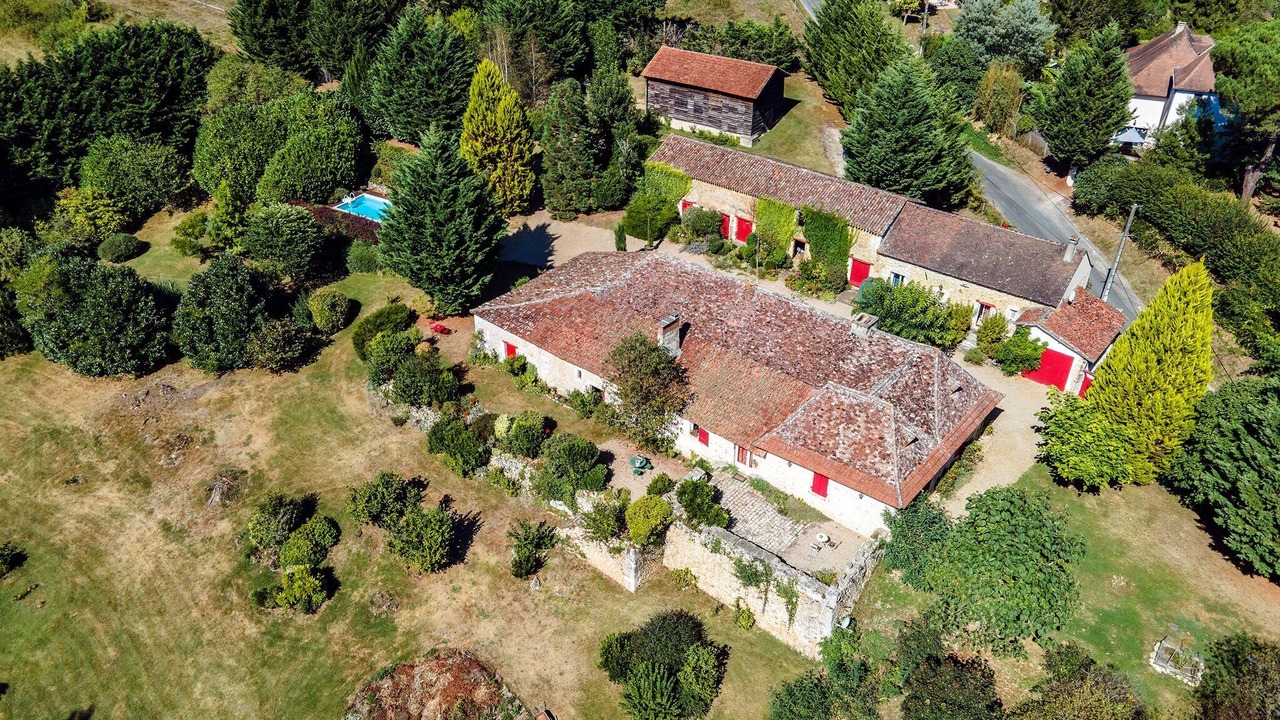 Photo of Outdoor in Lembras