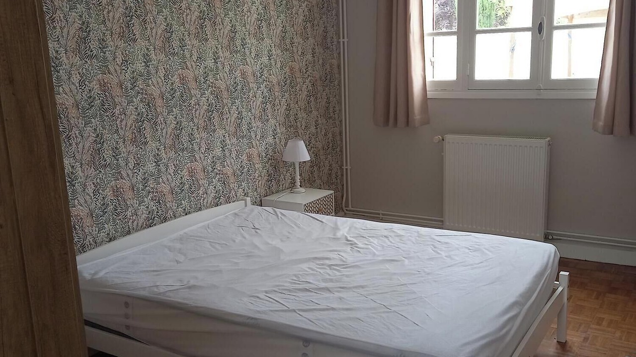 Photo of Bedroom in Saint-Etienne-de-Puycorbier