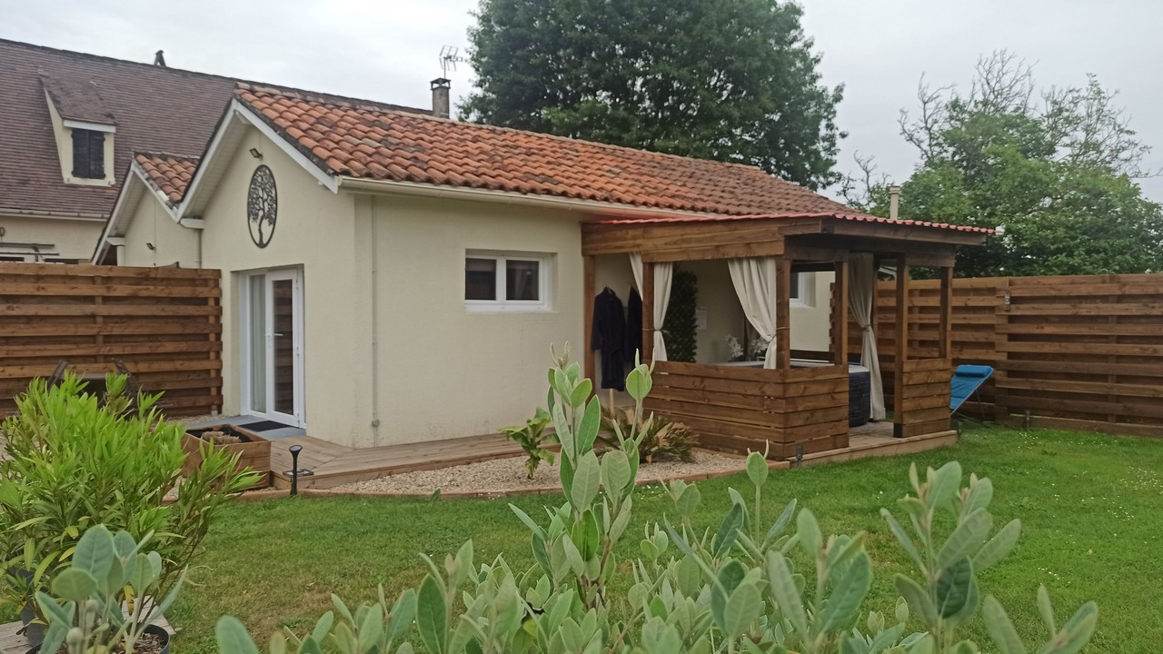 Photo of Outdoor in Montcaret