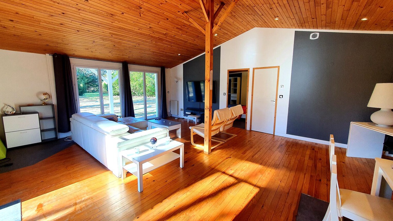 Photo of Livingroom in Saint-Vincent-de-Tyrosse