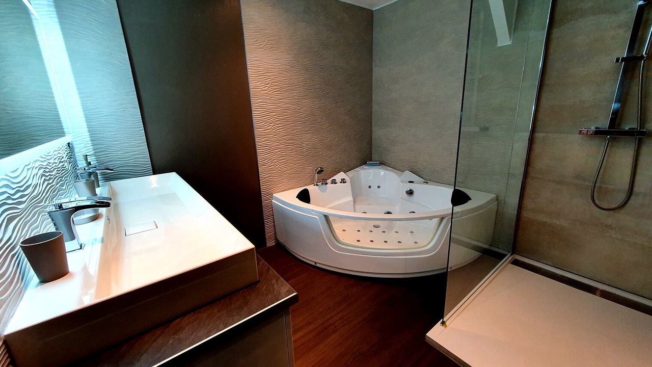 Photo of Bathroom in Saint-Vincent-de-Tyrosse