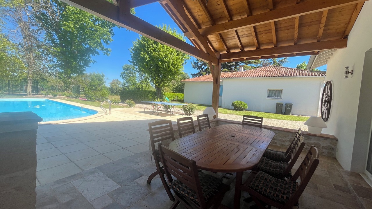 Photo of Outdoor in Brax