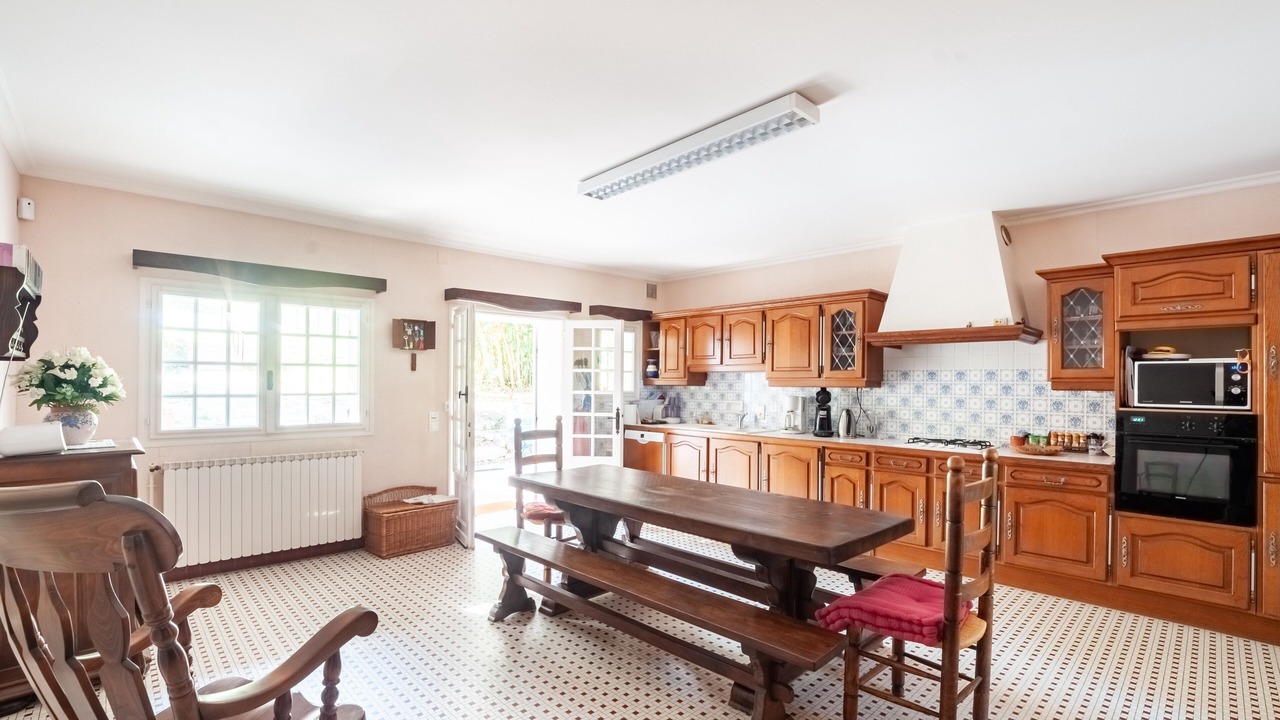 Photo of Kitchen in Bon-Encontre