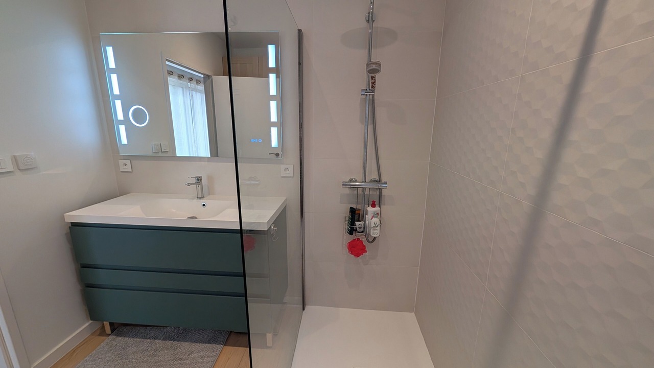 Photo of Bathroom in Arcangues