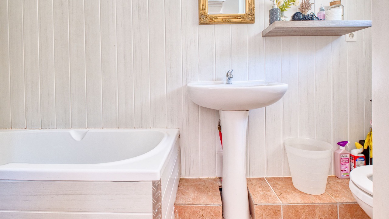 Photo of Bathroom in Bergerac