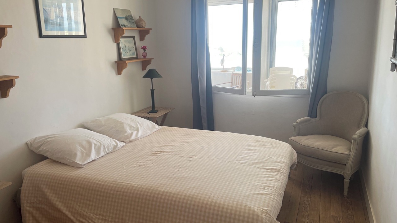 Photo of Bedroom in Saint-Girons Plage